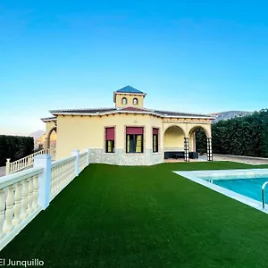  Villa El Junquillo